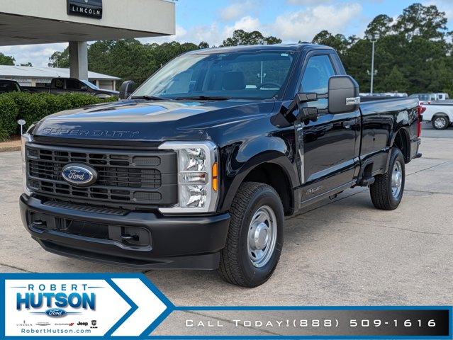 2025 Ford F-350 XL photo 2