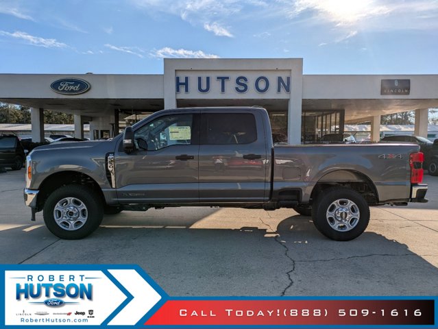2025 Ford F-250 Super Duty XLT's photo