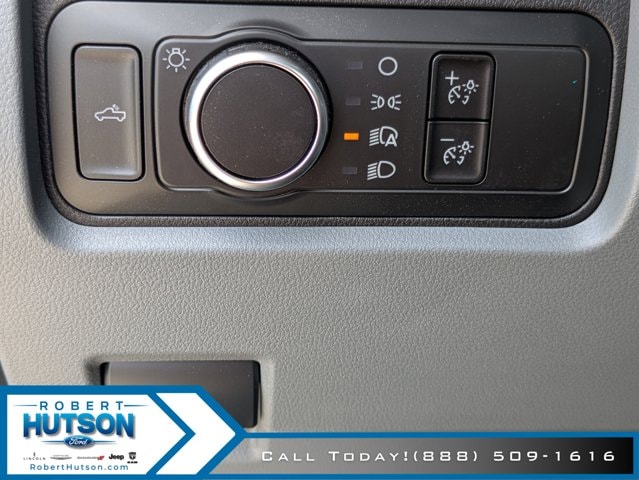 2025 Ford F-250 Super Duty XL - Photo 27