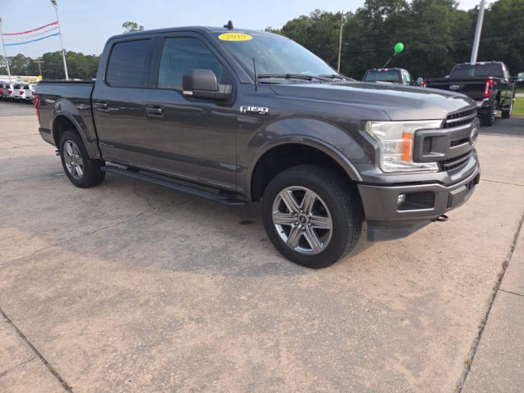 Used 2019 Ford F-150 XLT Truck SuperCrew Cab
