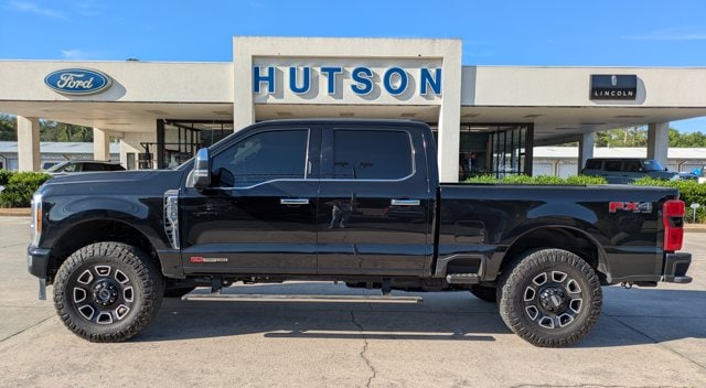 2023 Ford F-250 Platinum 4x4 Crew Cab 8' Box's photo
