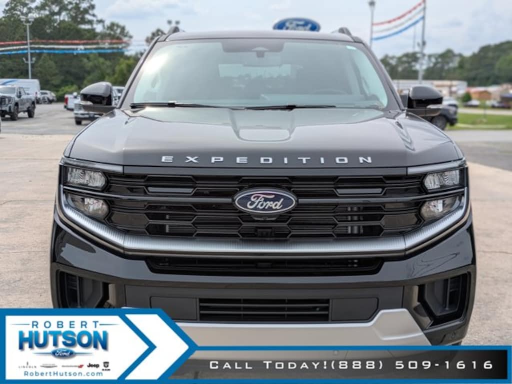 New 2026 Ford Expedition Platinum® SUV