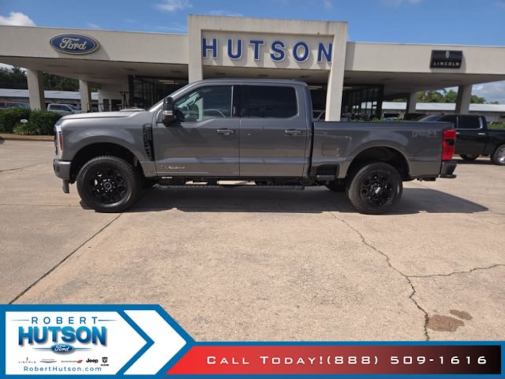 New 2026 Ford Super Duty F-250® Lariat® Truck Crew Cab