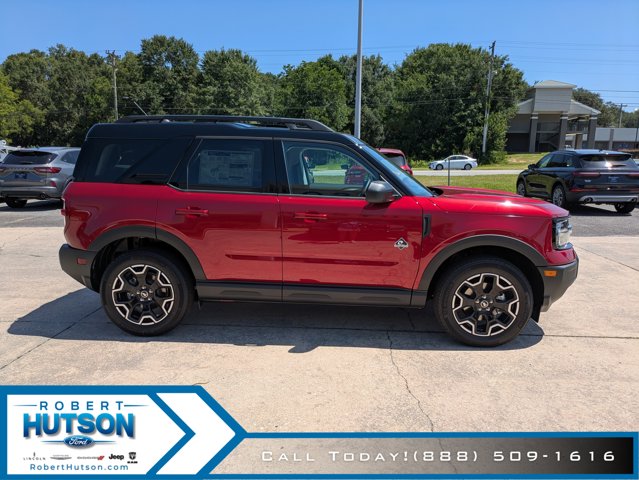 2025 Ford Bronco Sport Outer Banks photo 3