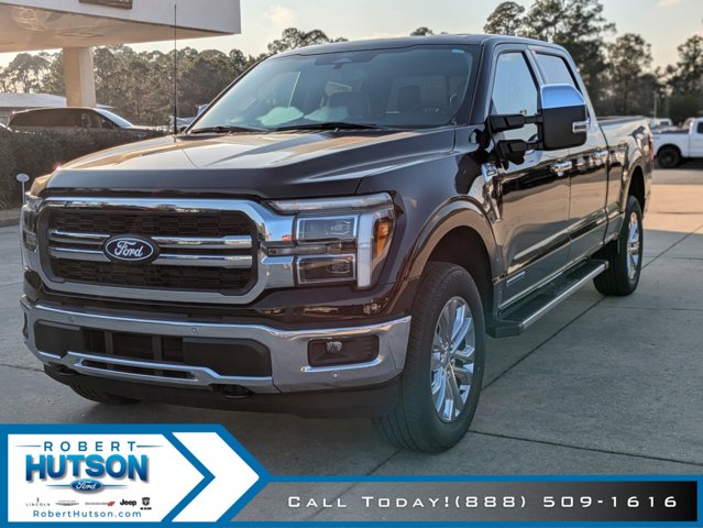 2025 Ford F-150 Lariat photo 2