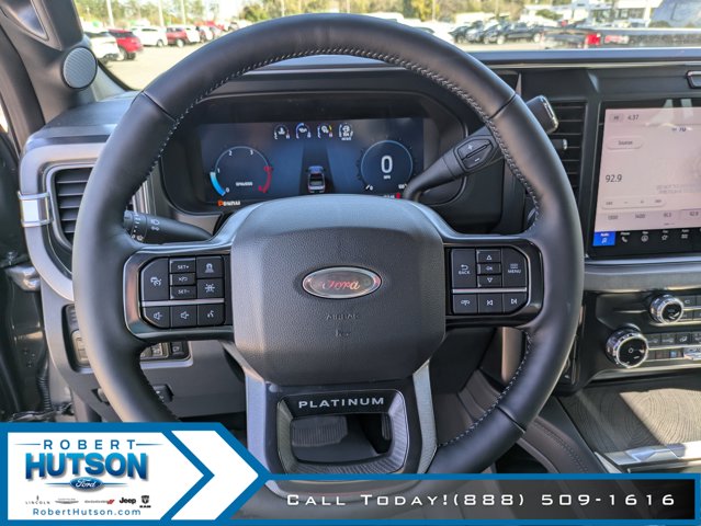 2025 Ford F-250 Super Duty Platinum - Photo 19