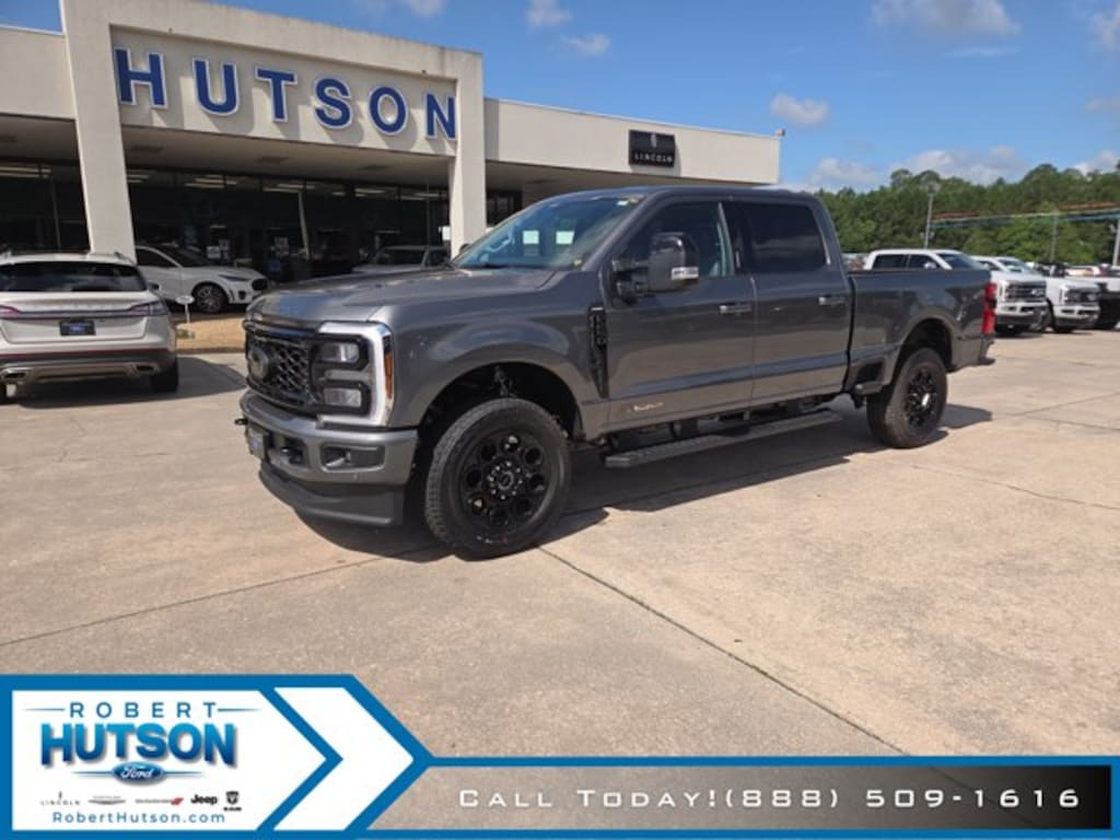 New 2026 Ford Super Duty F-250® Lariat® Truck Crew Cab