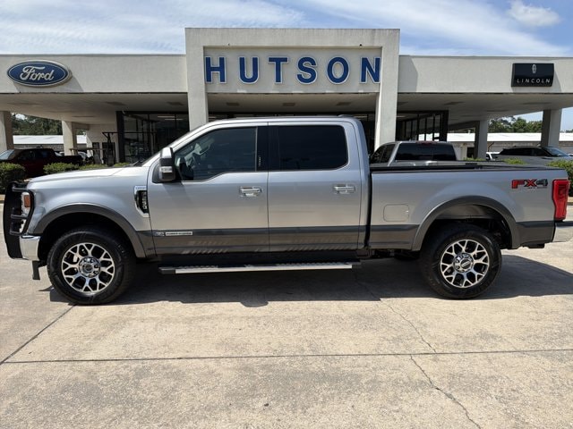 2020 Ford F-250 Lariat 4x4 Crew Cab 6-3/4' Box's photo
