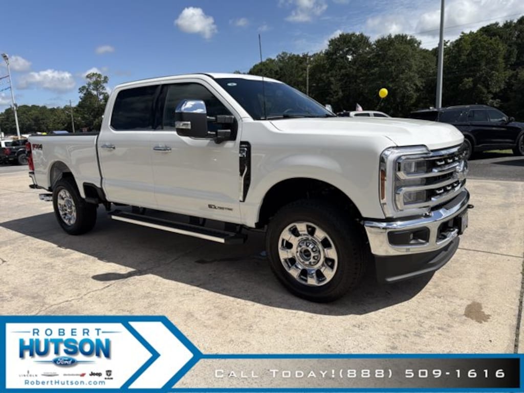New 2026 Ford Super Duty F-250® Lariat® Truck Crew Cab