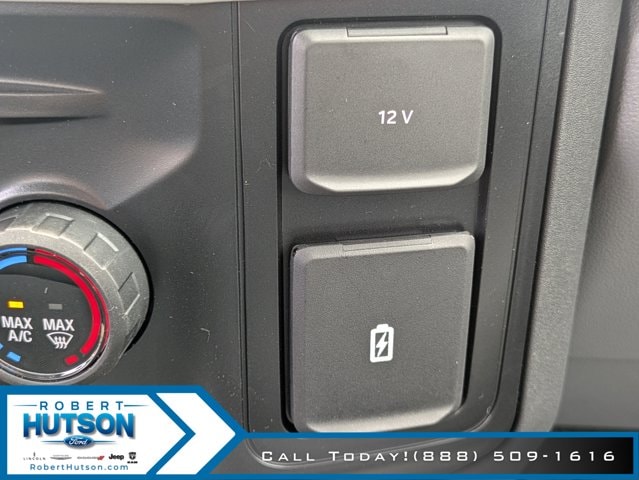 2025 Ford F-250 Super Duty XL - Photo 24