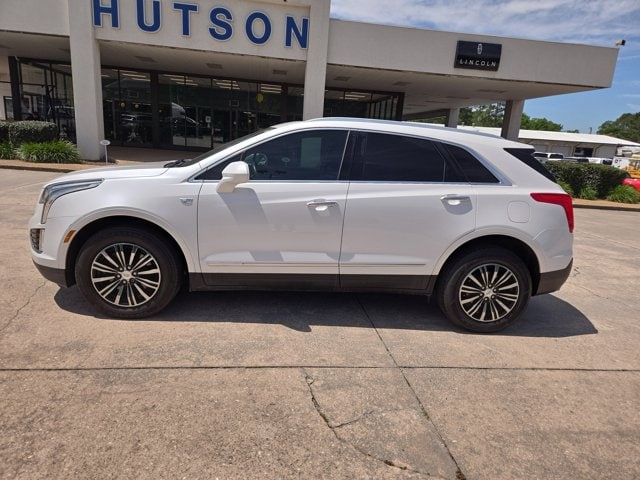 2017 Cadillac XT5 FWD Luxury's photo