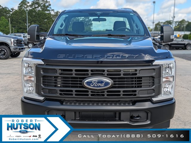 2025 Ford F-350 XL photo 3