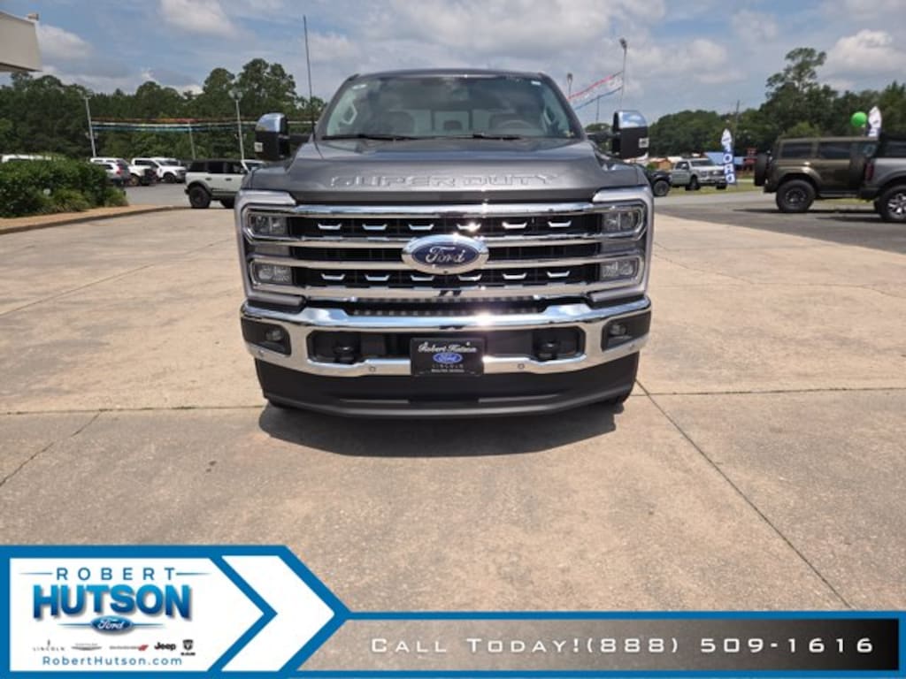 New 2026 Ford Super Duty F-250® Lariat® Truck Crew Cab