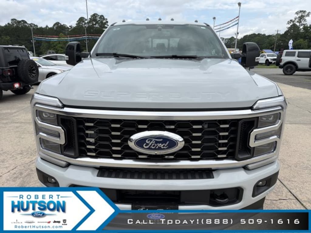 New 2026 Ford Super Duty F-350® Platinum® Truck Crew Cab