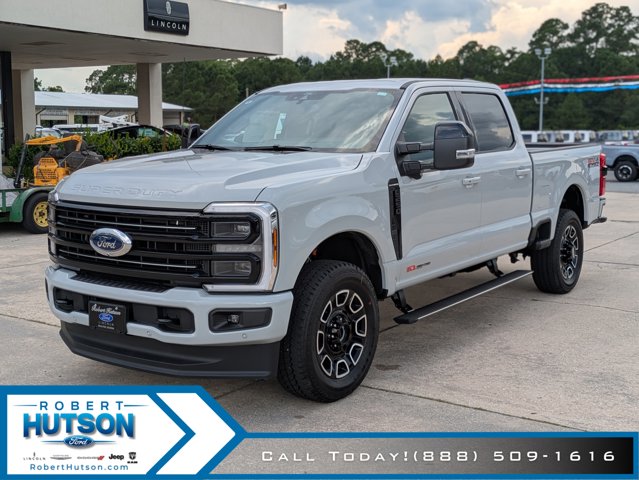 2025 Ford F-250 Platinum photo 2