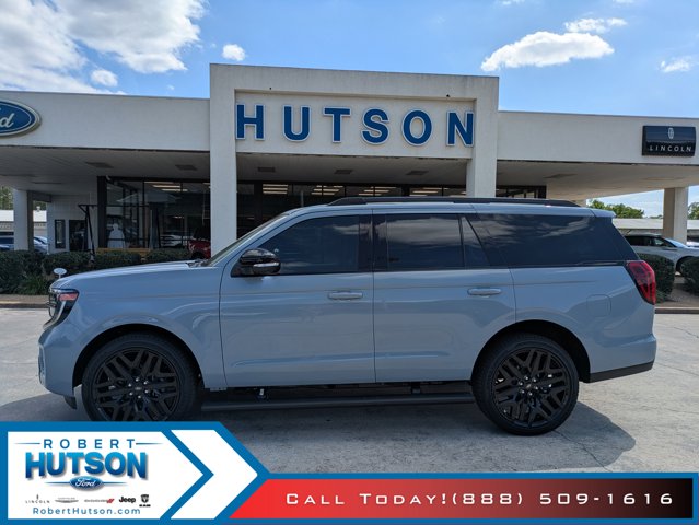2026 Ford Expedition Platinum 4x4's photo