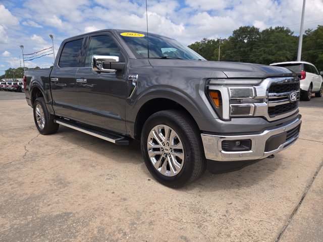 Used 2025 Ford F-150 LARIAT