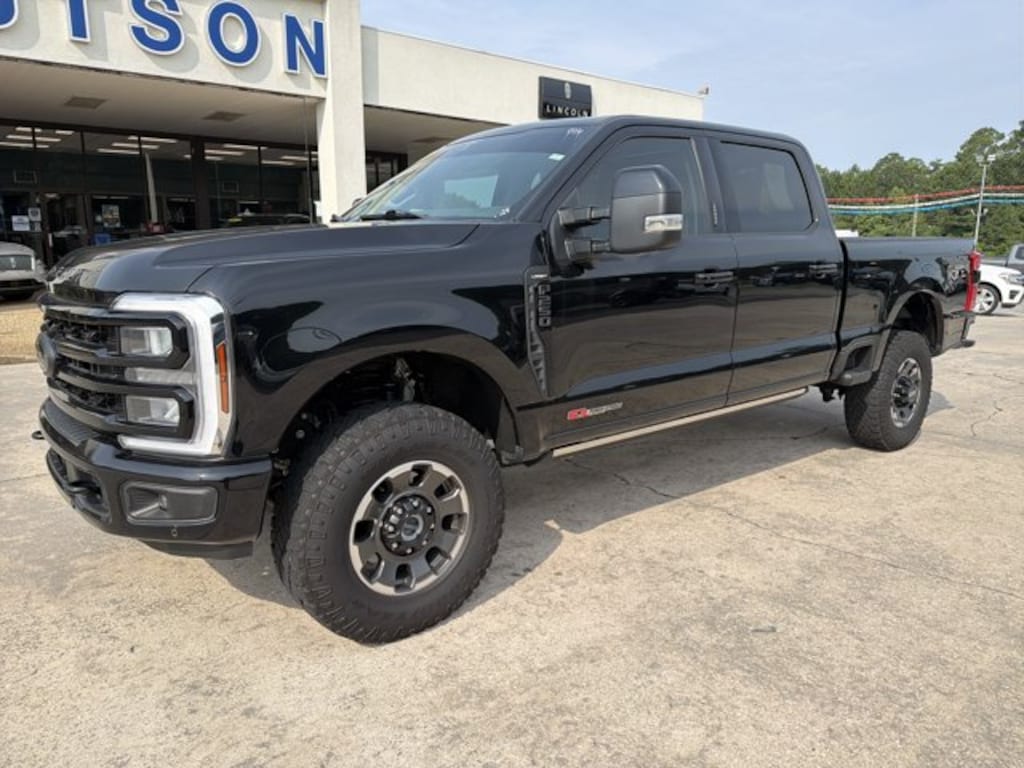 Used 2024 Ford Super Duty F-250 SRW LARIAT LARIAT 4WD Crew Cab 6.75 Box