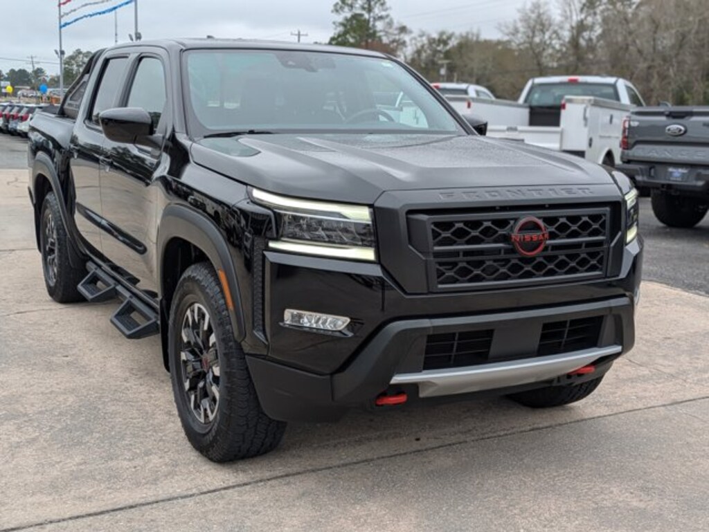 Used 2023 Nissan Frontier PRO-X Crew Cab 4x2 PRO-X Auto *Ltd Avail*