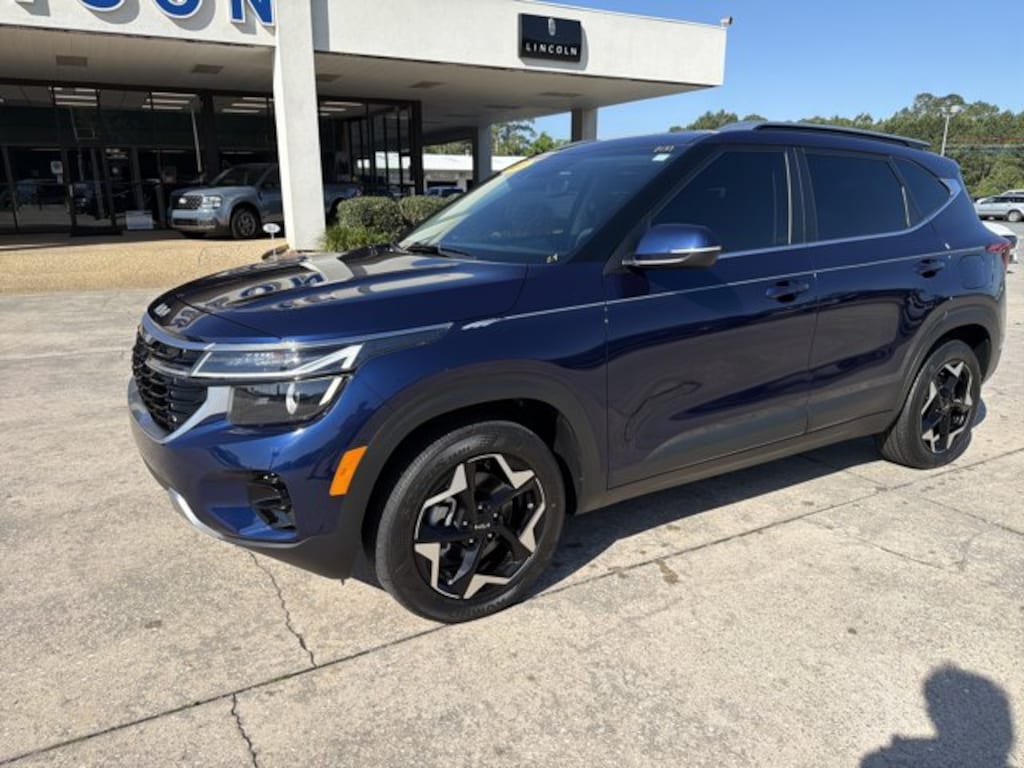 Used 2024 Kia Seltos EX EX IVT AWD