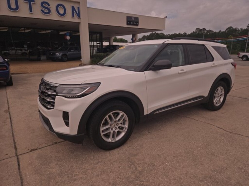 Used 2025 Ford Explorer Active Active RWD