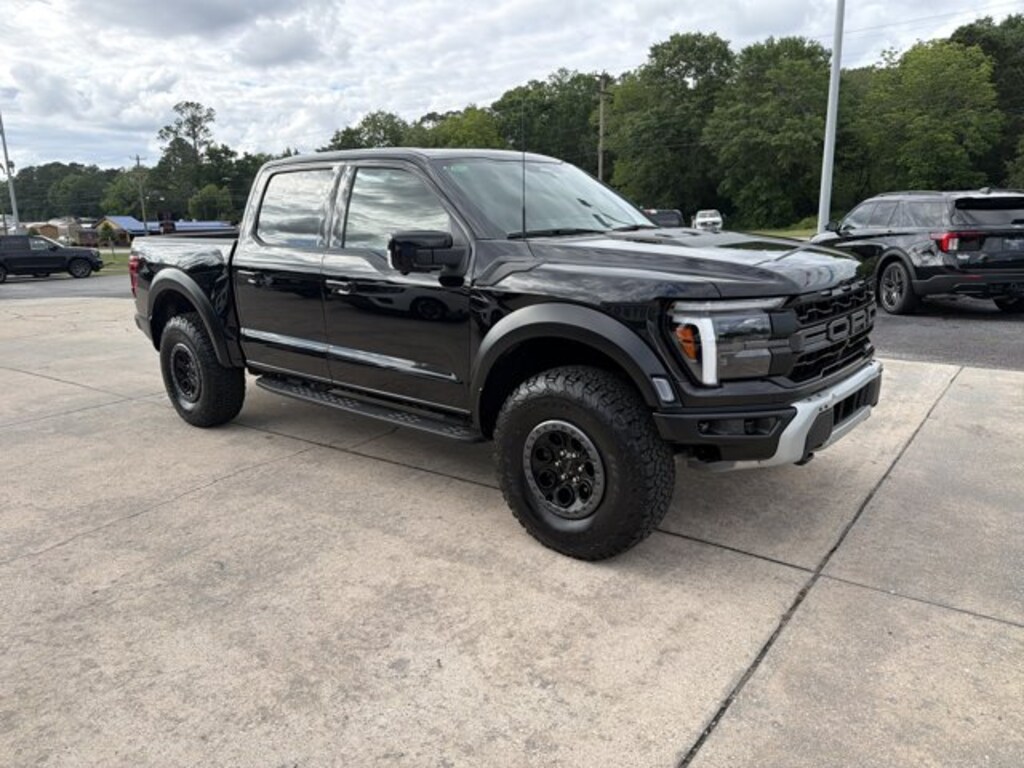 Used 2025 Ford F-150 Raptor Raptor 4WD SuperCrew 5.5 Box