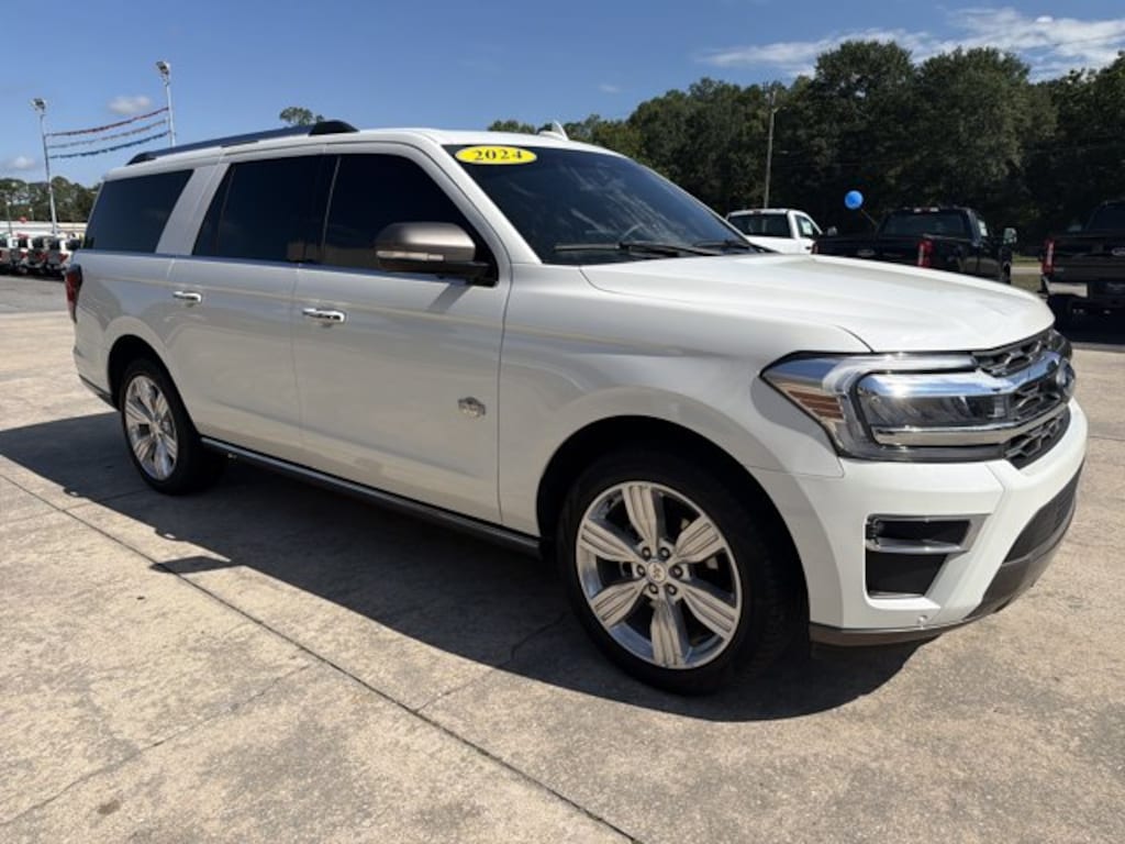 Used 2024 Ford Expedition Max King Ranch King Ranch 4x2