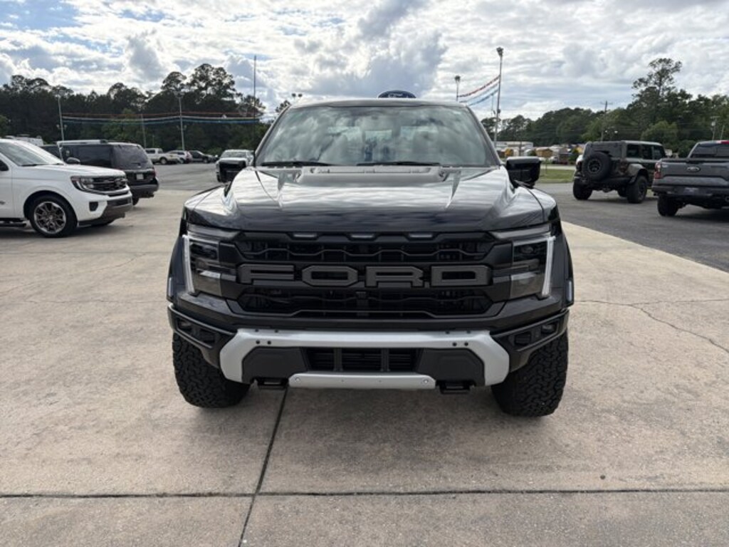 Used 2025 Ford F-150 Raptor Raptor 4WD SuperCrew 5.5 Box