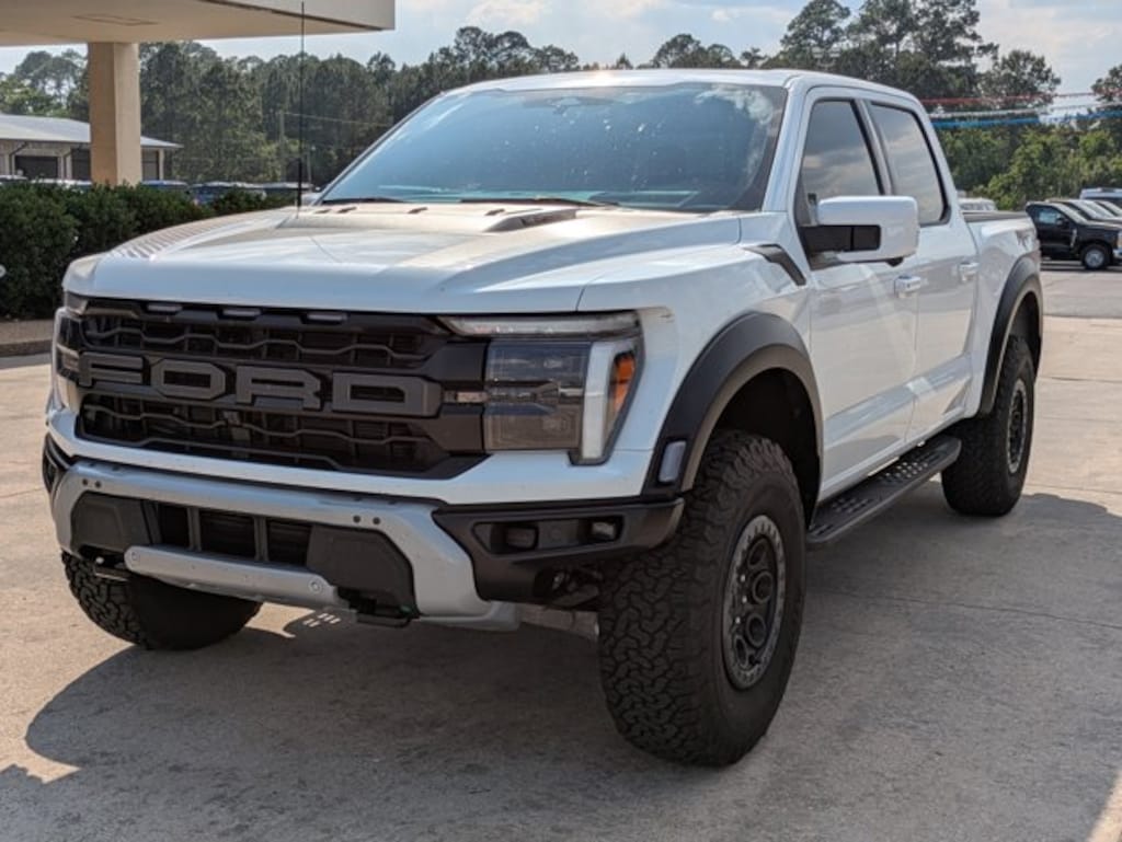 Used 2025 Ford F-150 Raptor Raptor 4WD SuperCrew 5.5 Box