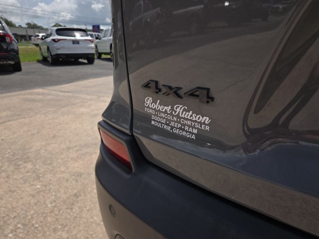 2023 Jeep Cherokee Altitude Lux - Photo 22