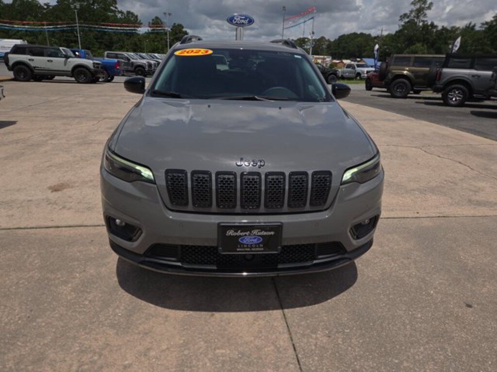 Used 2023 Jeep Cherokee Altitude Lux Altitude Lux 4x4