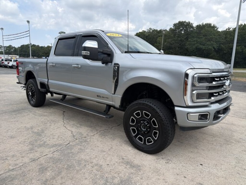 Used 2024 Ford Super Duty F-250 SRW Platinum