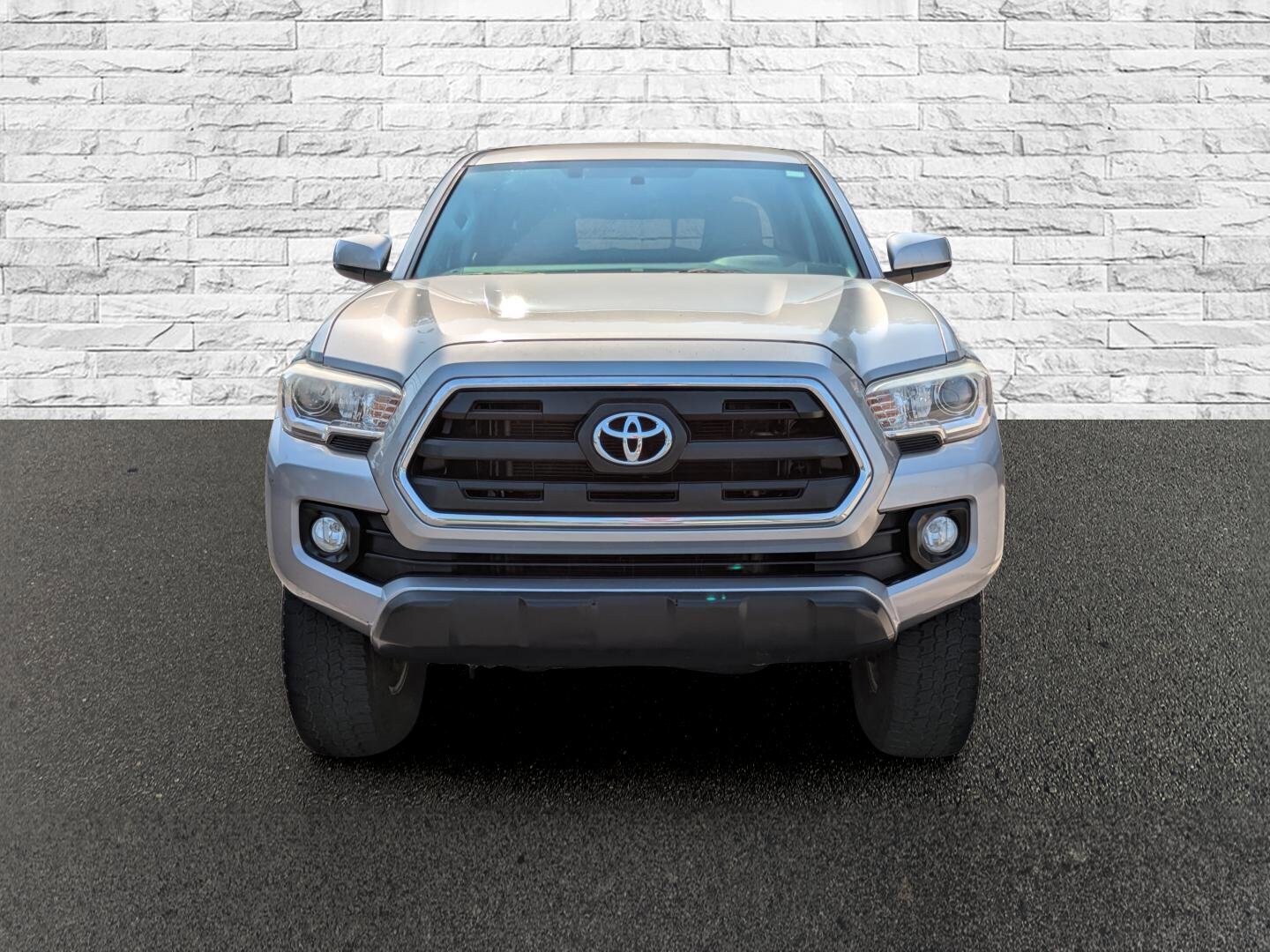 2016 Toyota Tacoma Double Cab photo 3