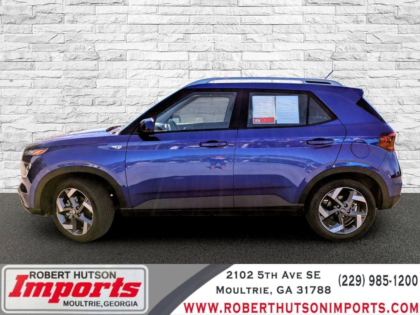 2025 Hyundai Venue SEL's photo