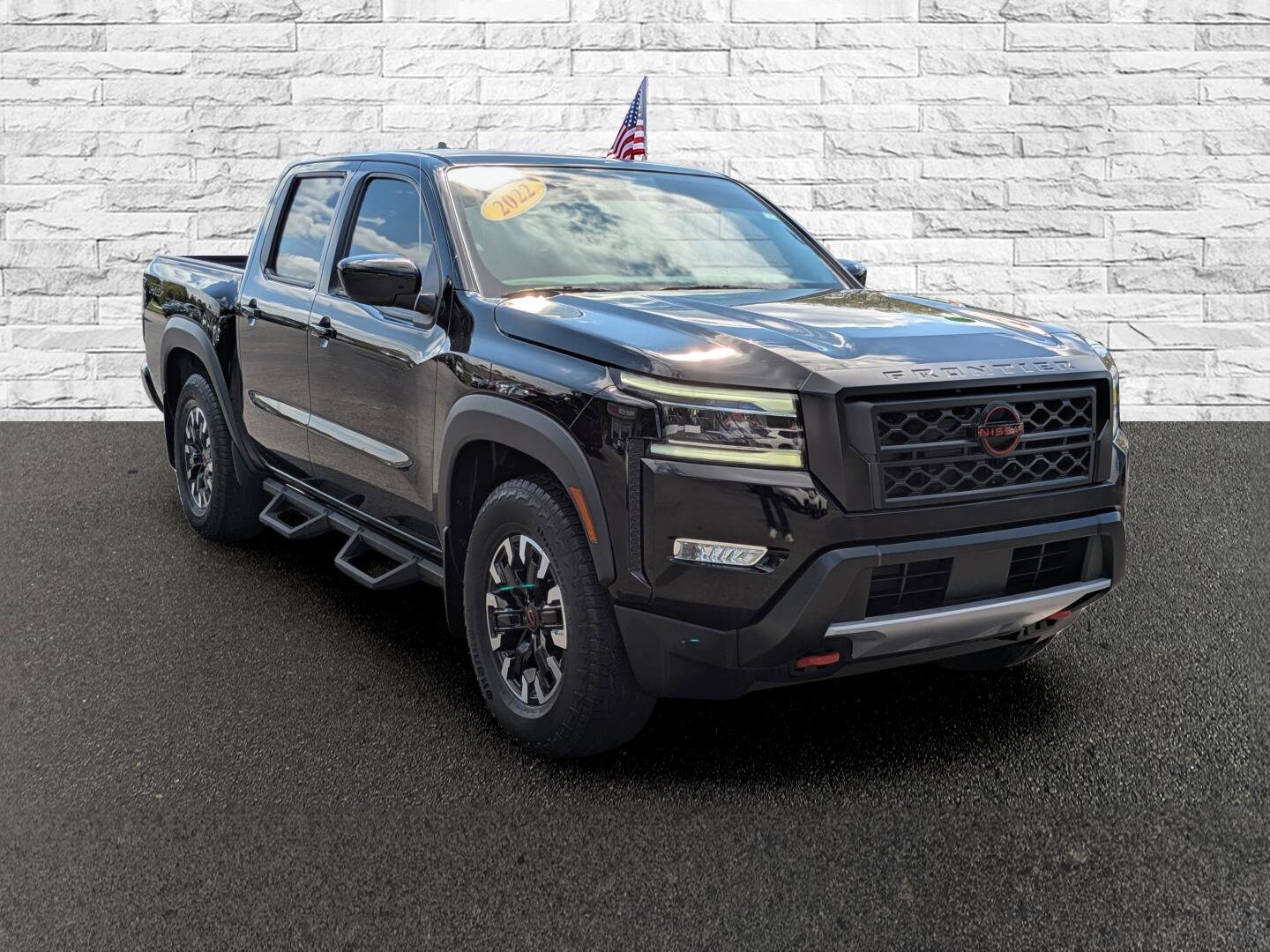 2022 Nissan Frontier Crew Cab PRO-X photo 4