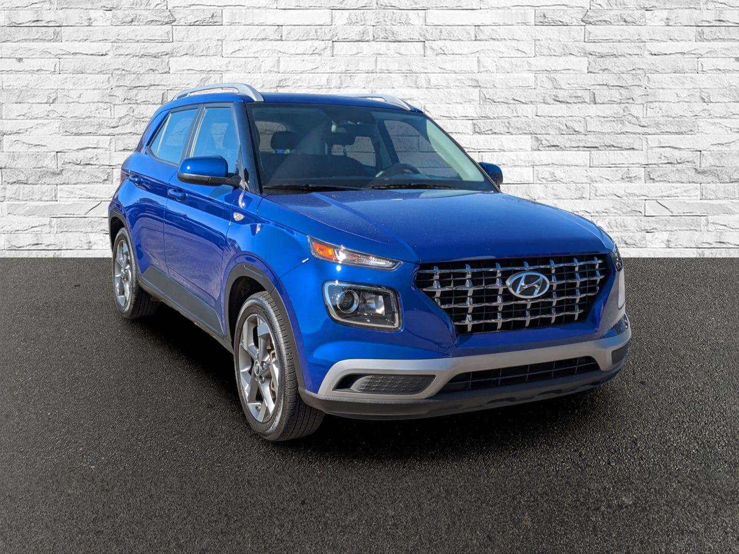 2025 Hyundai Venue SEL - Photo 6
