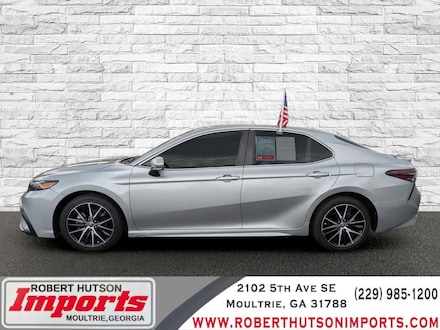 2023 Toyota Camry SE Sedan