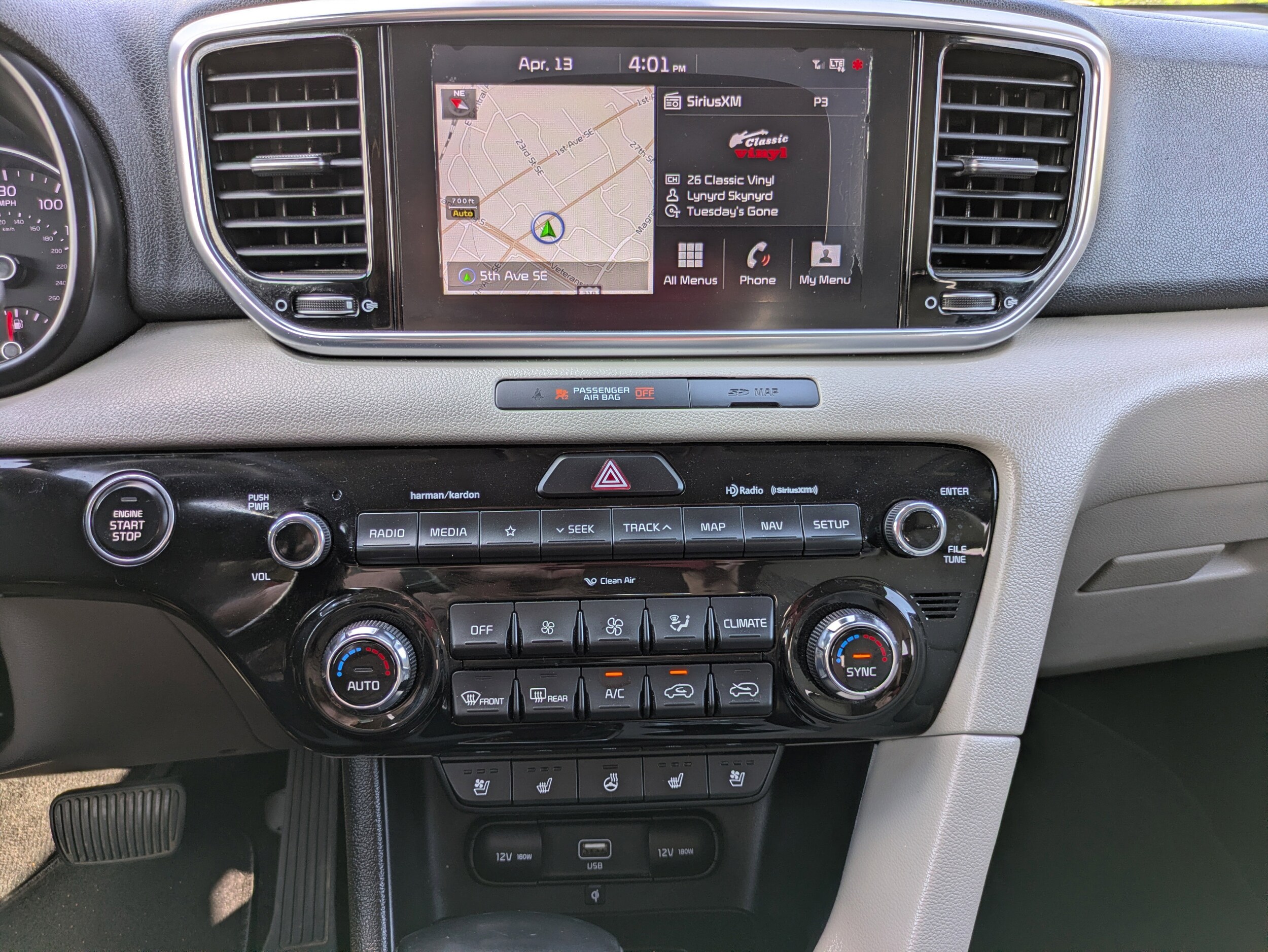 2020 Kia Sportage EX - Photo 23