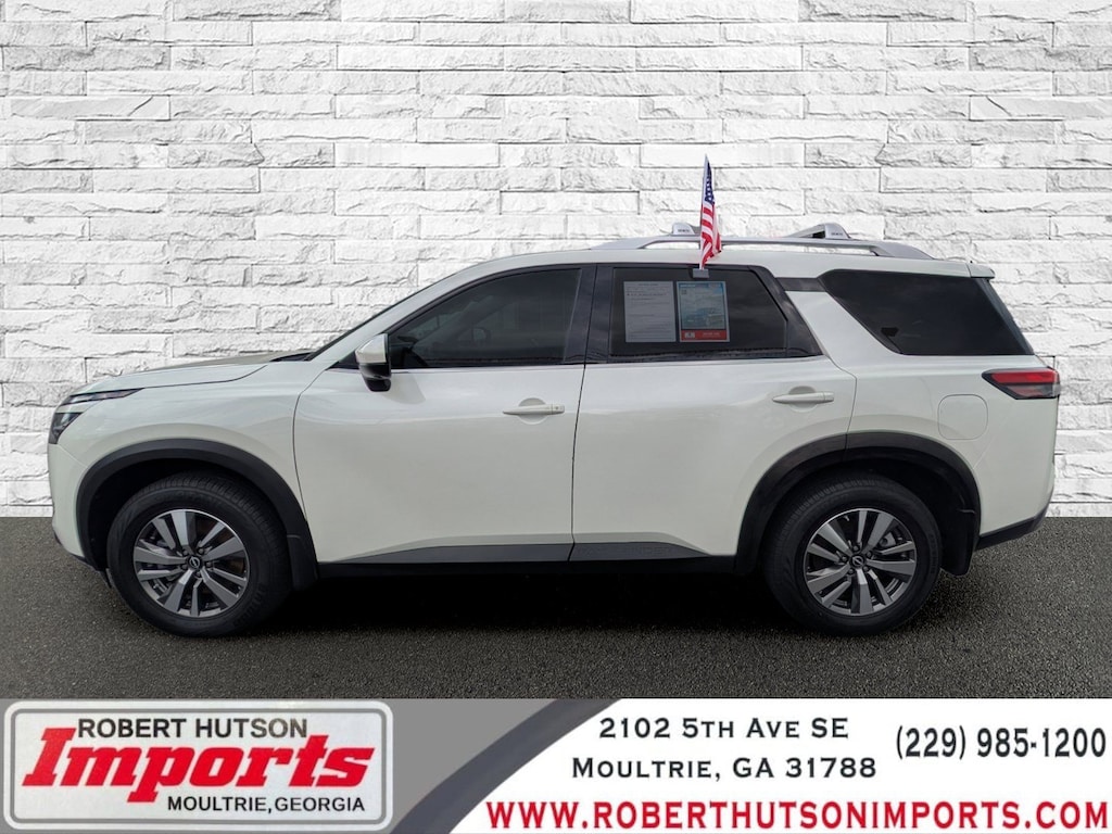 Used 2022 Nissan Pathfinder SL SUV