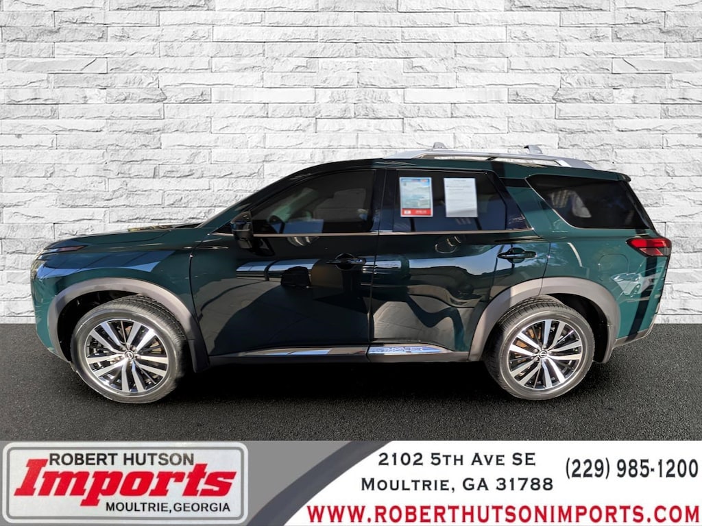 Used 2024 Nissan Pathfinder Platinum SUV
