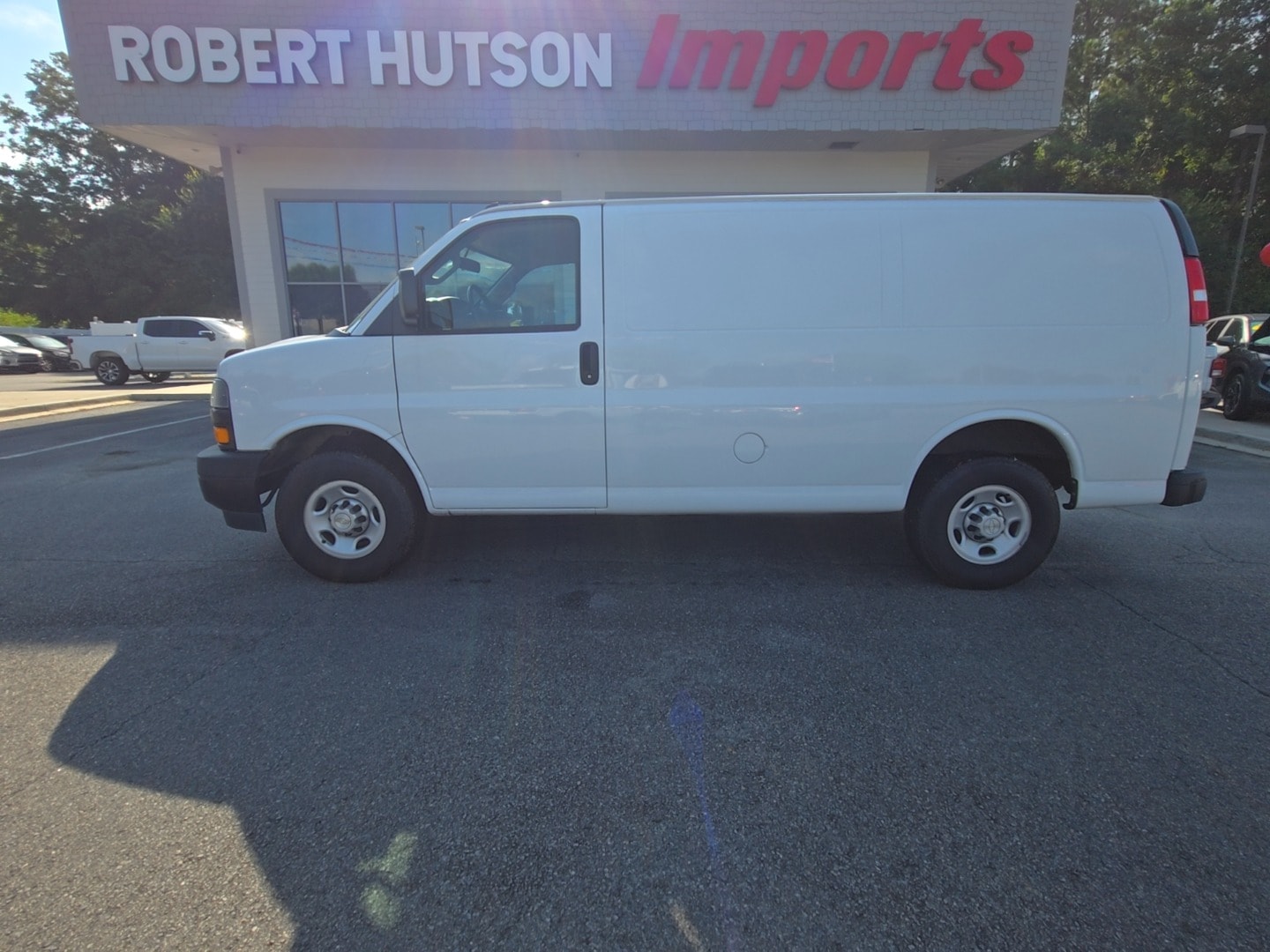 2022 Chevrolet Express 2500