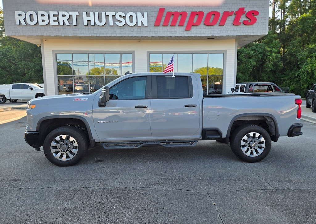 Used 2025 Chevrolet Silverado 2500 HD Custom Truck Crew Cab
