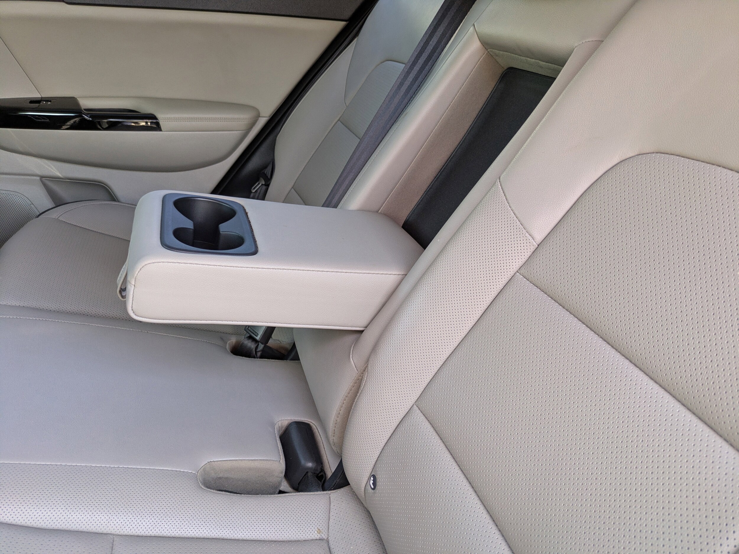 2020 Kia Sportage EX - Photo 16