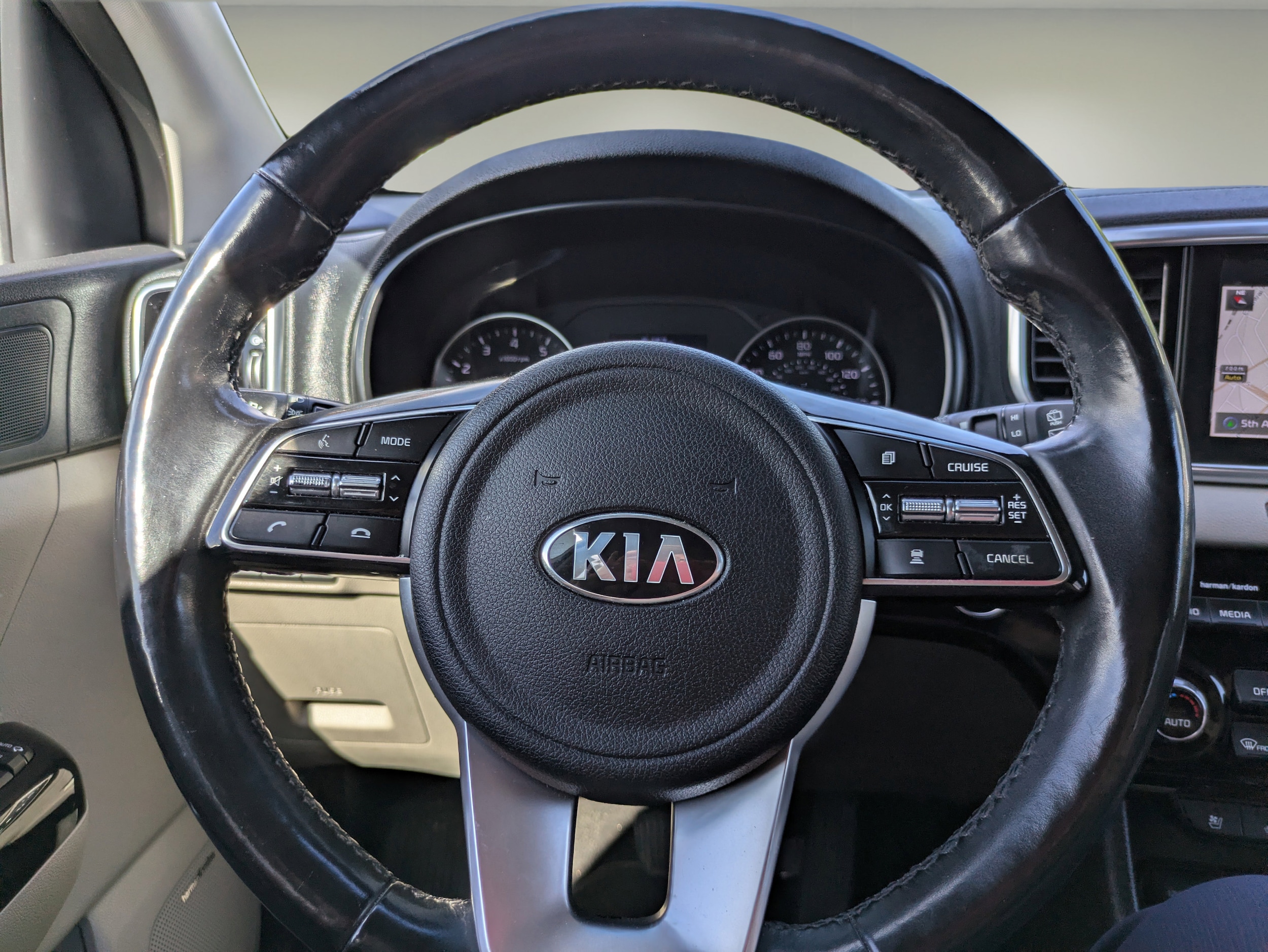 2020 Kia Sportage EX - Photo 20