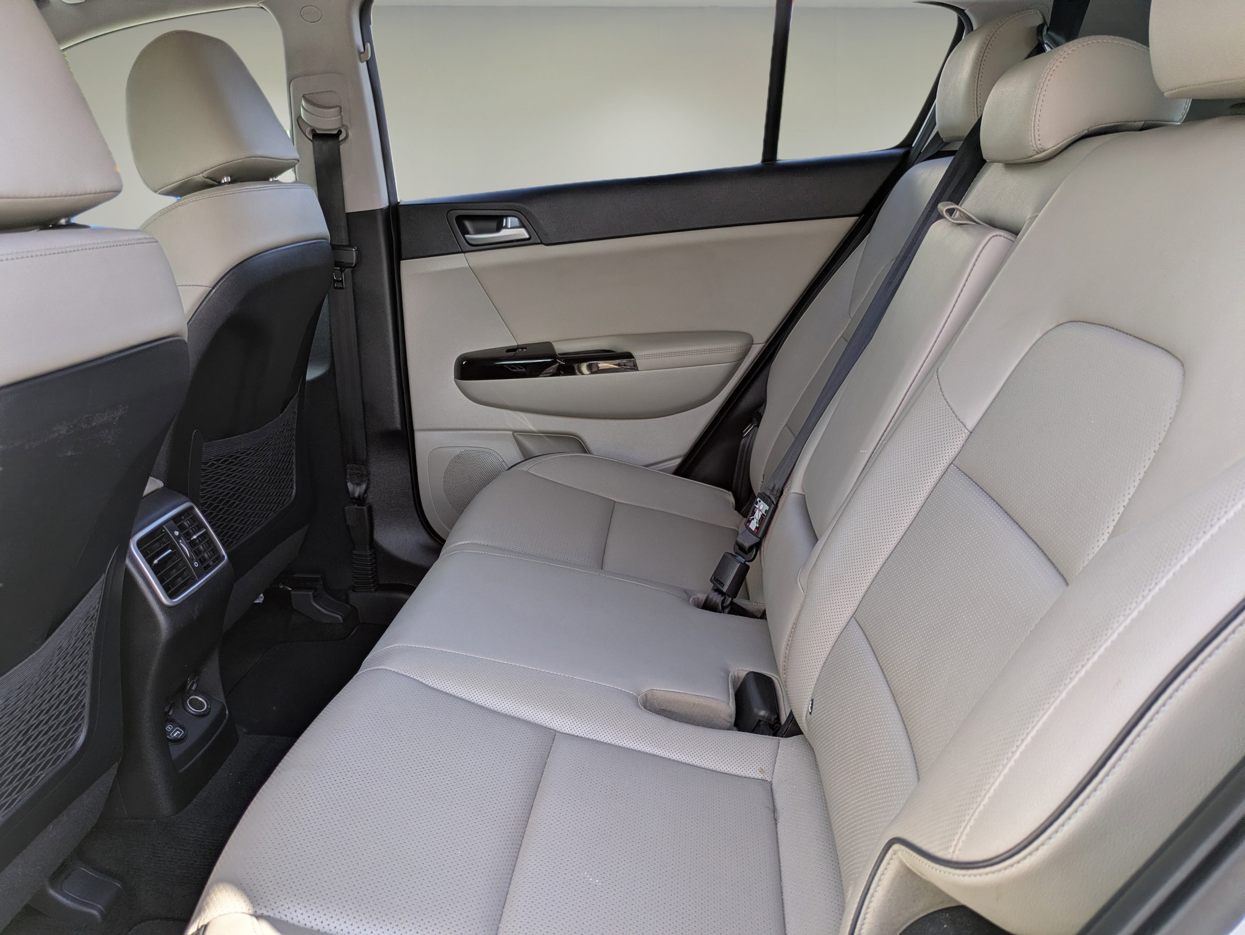 2020 Kia Sportage EX - Photo 14