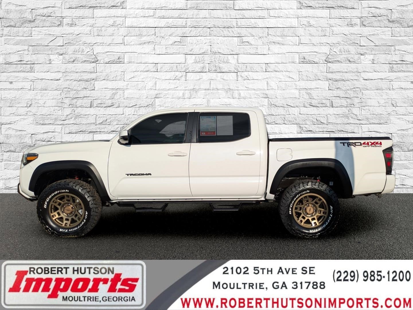 2021 Toyota Tacoma TRD Off Road's photo