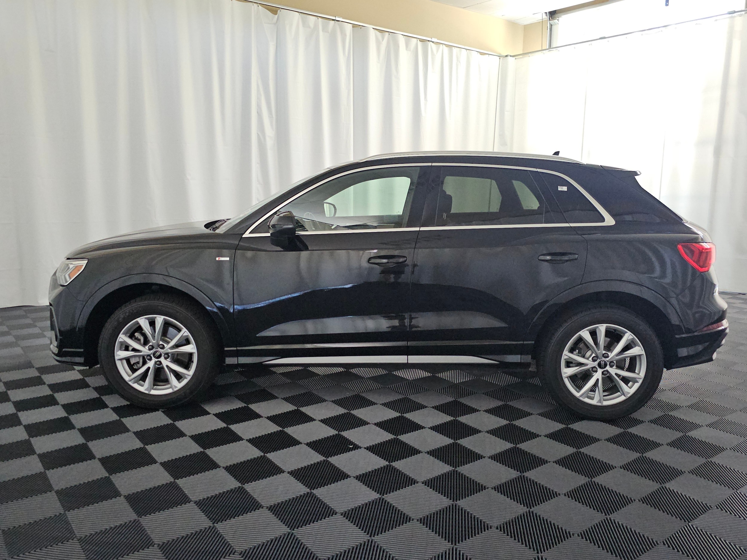 Used 2023 Audi Q3 S Line Premium with VIN WA1DECF38P1070043 for sale in Fife, WA