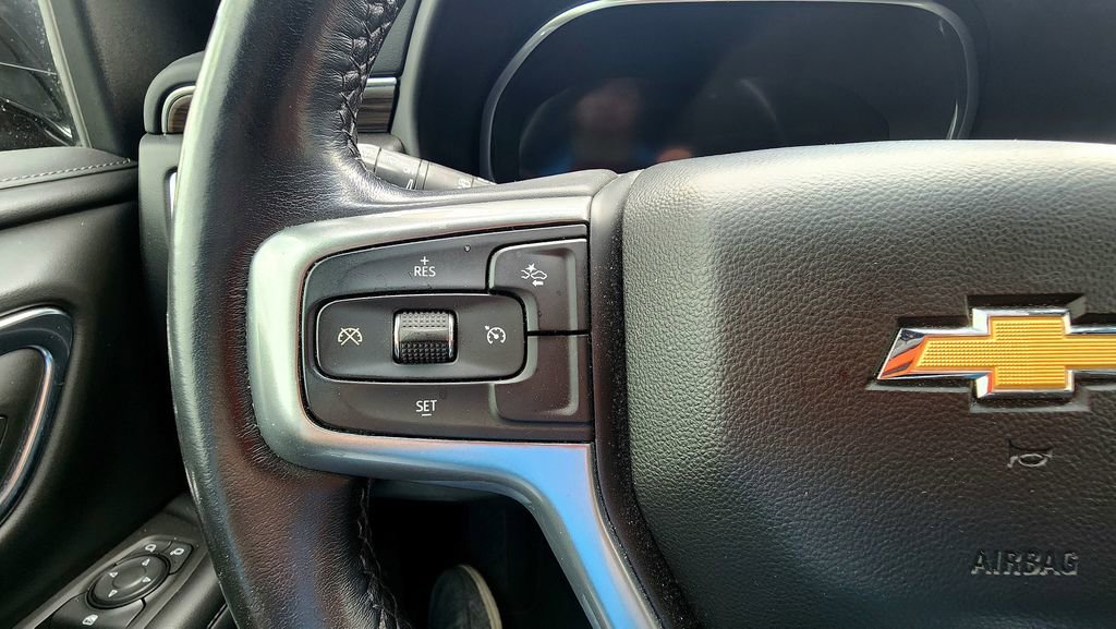 2022 Chevrolet Suburban LT - Photo 26