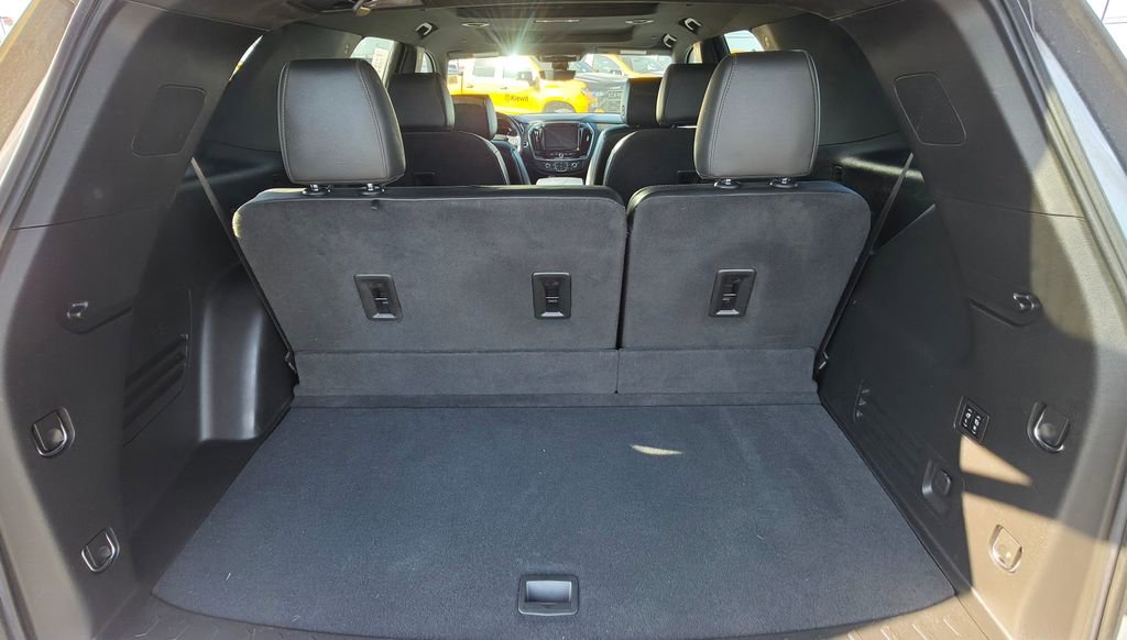 2023 Chevrolet Traverse High Country - Photo 7