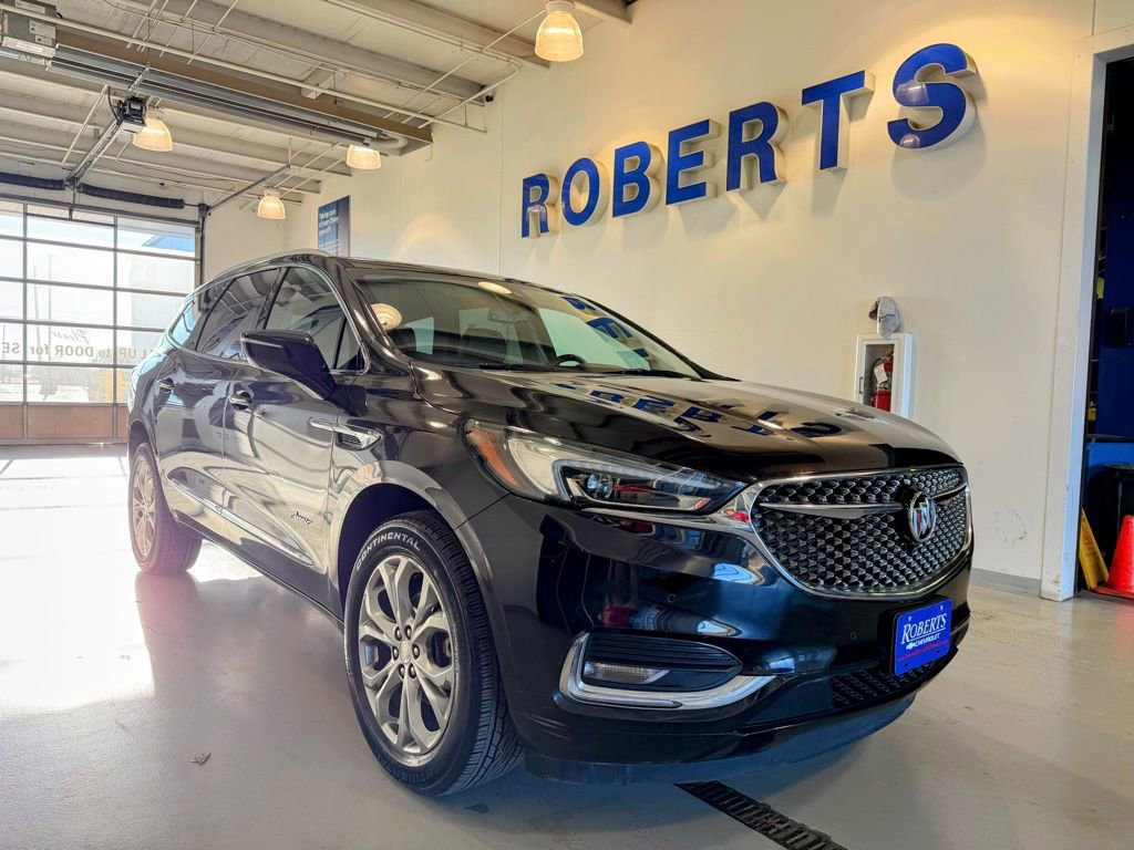 Used 2021 Buick Enclave Avenir with VIN 5GAERDKW4MJ160078 for sale in Kansas City